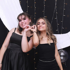 Meet your Posher, Serena